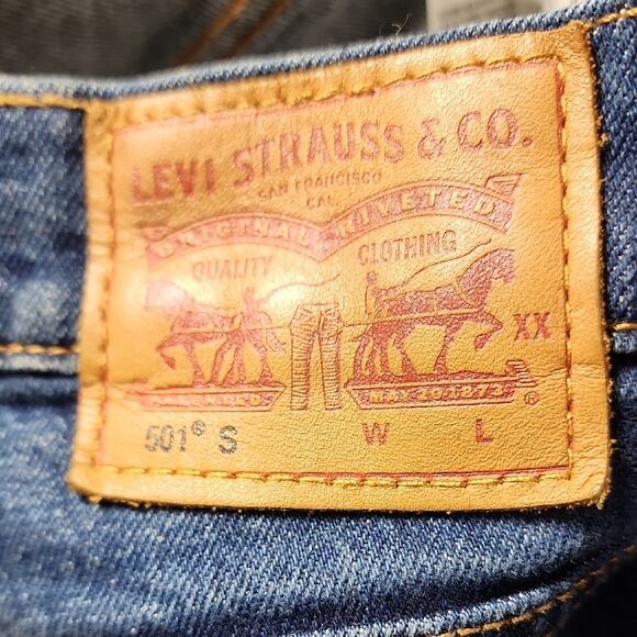 Levi's 501 Distressed Denim Jeans - Picture 2 of 7